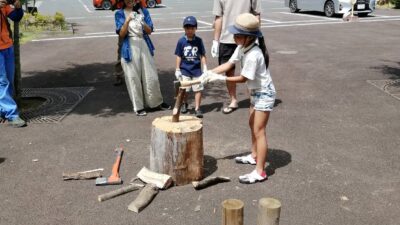 「薪割り体験」開催しました。